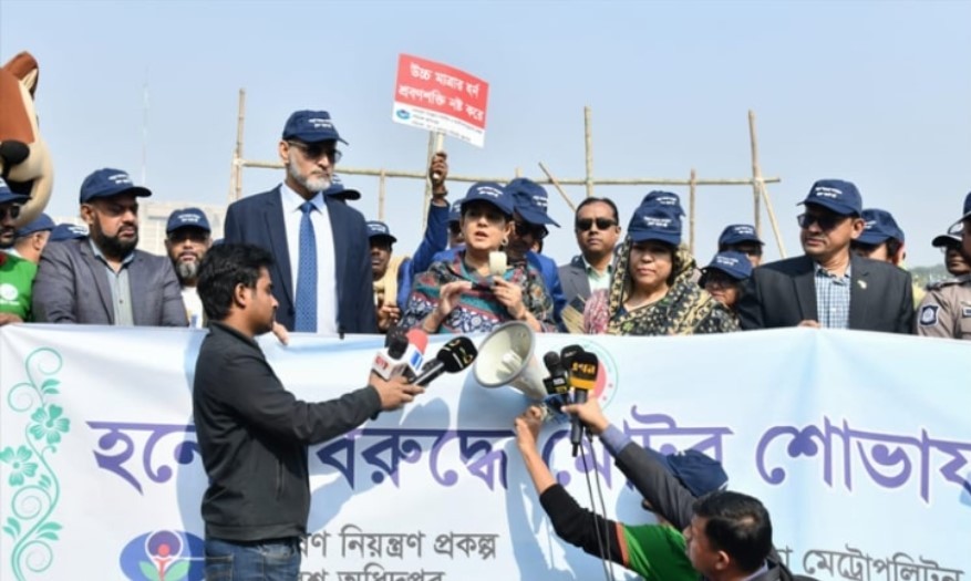 শব্দদূষণ নিয়ন্ত্রণে অকারণে হর্ন বাজানো বন্ধ করতে হবে : পরিবেশ উপদেষ্টা